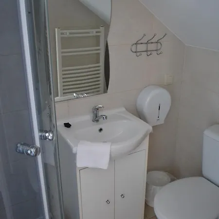 Kaszebe Nocleg ze śniadaniem 3*