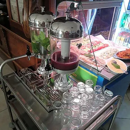 Alojamento de Acomodação e Pequeno-almoço Gosciniec Kaszebe 3*