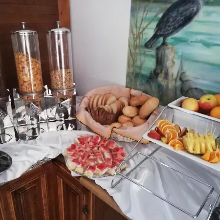 Gosciniec Kaszebe 3* Łeba