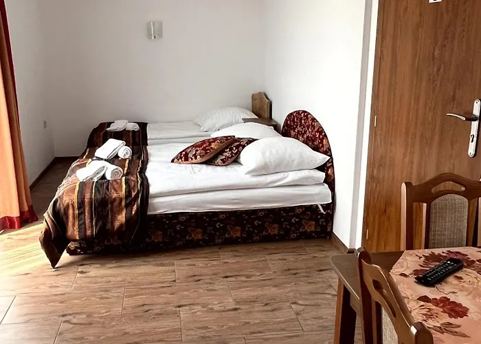 Bed & Breakfast Gosciniec Kaszebe 3*