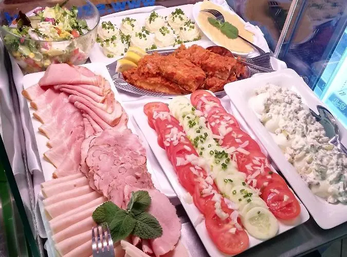 住宿加早餐酒店 Gosciniec Kaszebe 莱鲍