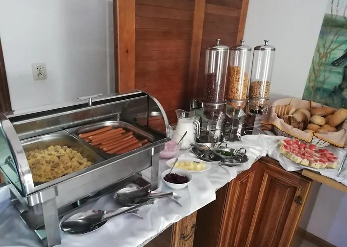 Gosciniec Kaszebe Bed & Breakfast 3*